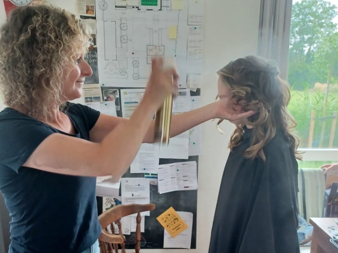 Haar wassen bij de klant